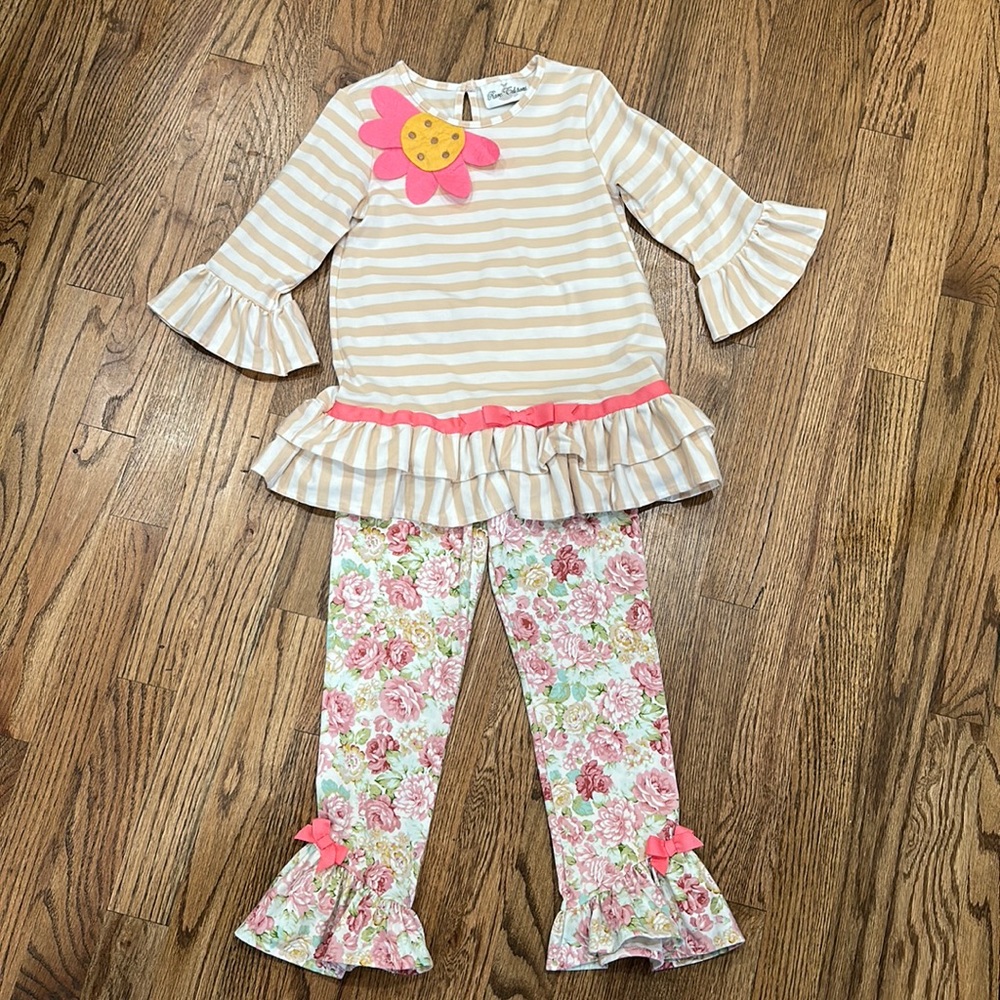 Rare Editions spring flower set. Size 6